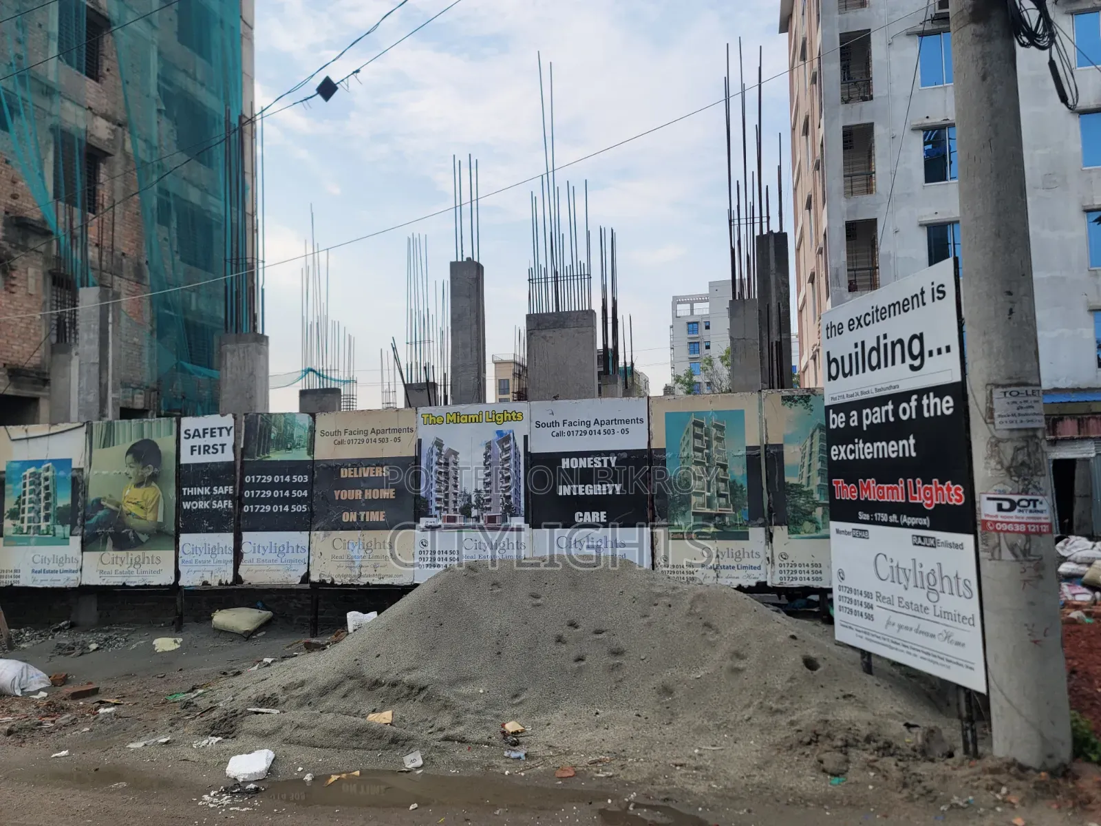 3bdrm Apartment in Citylights Real, Basundhara for sale
