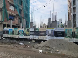 3bdrm Apartment in Citylights Real, Basundhara for sale