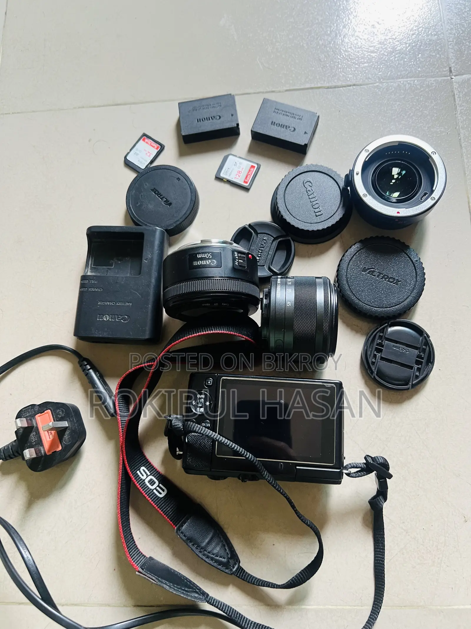 Canon M200
