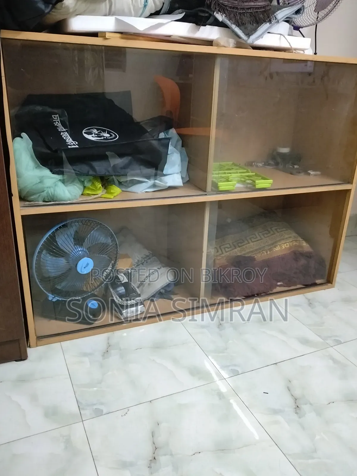 Wall Showcase