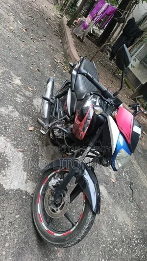 Bajaj Pulsar 135 LS 2011 Black