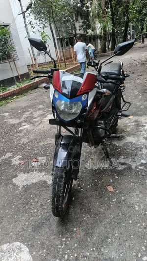 Bajaj Pulsar 135 LS 2011 Black