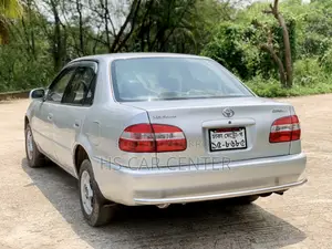 Toyota Corolla Sedan Automatic 1997 Silver