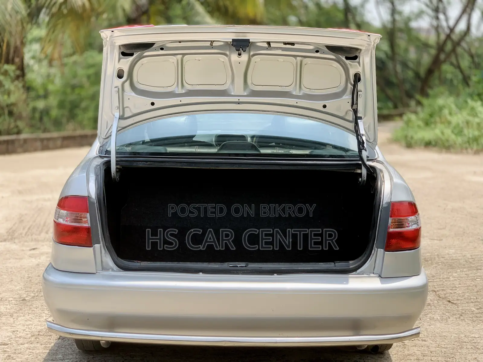 Toyota Corolla Sedan Automatic 1997 Silver