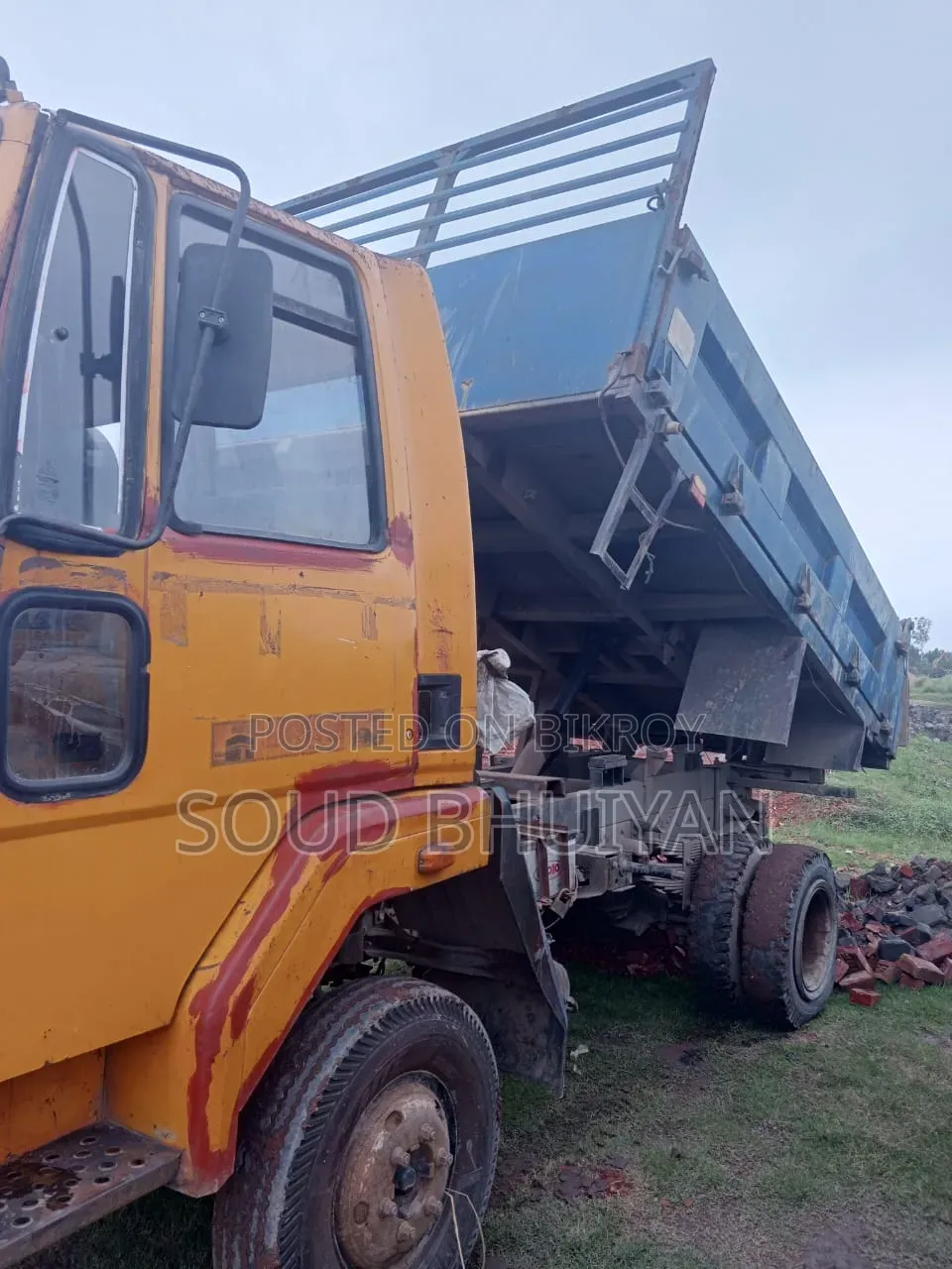 Ashok Leyland 1012 Tipper
