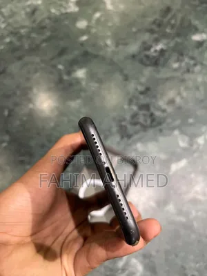 Apple iPhone 11 128 GB Black