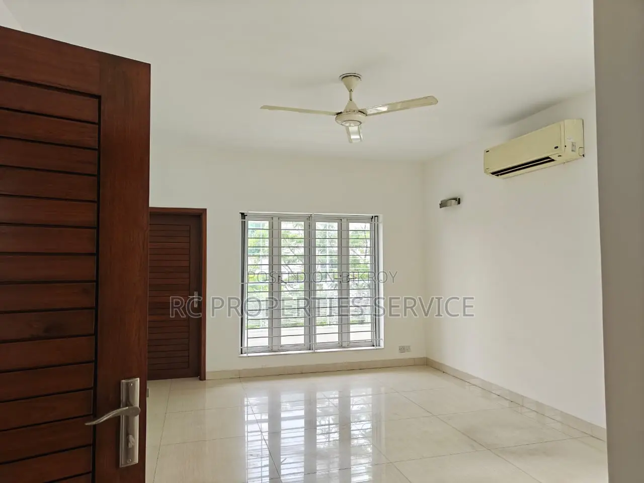 Nice House Office Rent in Nikunjo-1