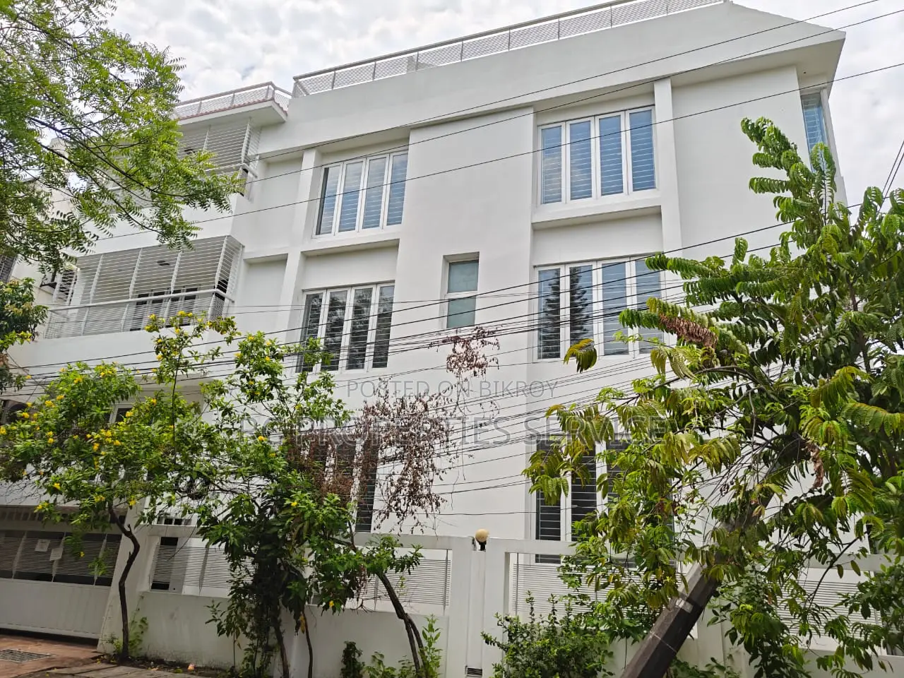 Nice House Office Rent in Nikunjo-1