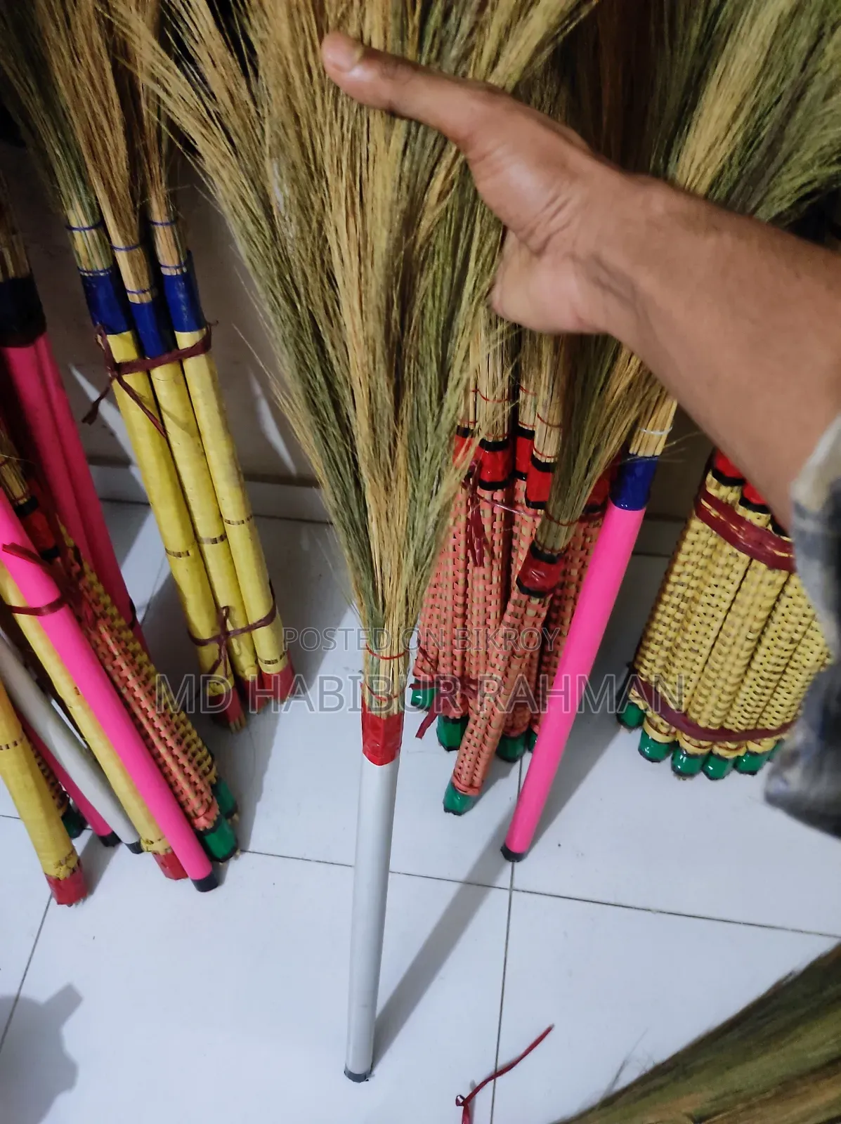ফুলের ঝাড়ু খুচরা ও পাইকারি বিক্রি