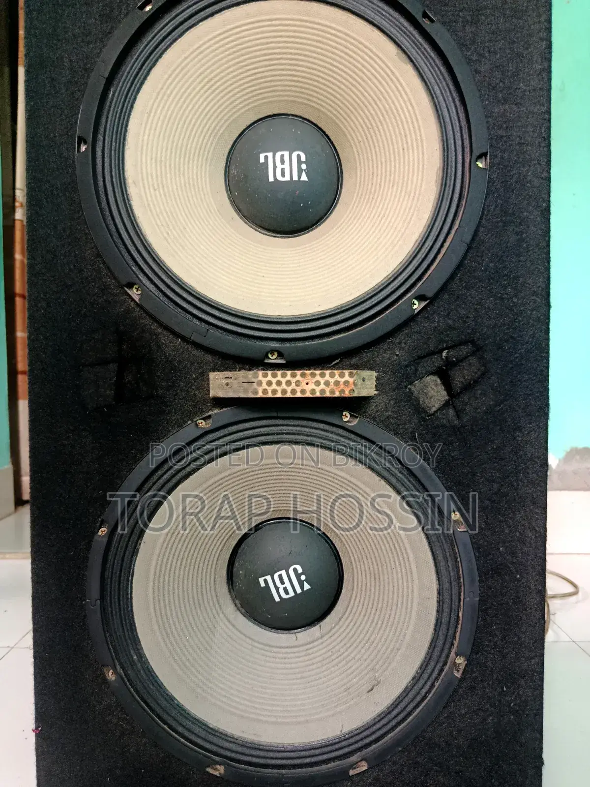 JBL Speaker Box