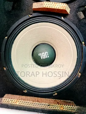 JBL Speaker Box