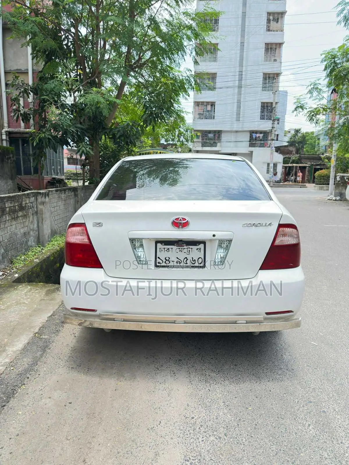 Toyota Corolla 2004 White