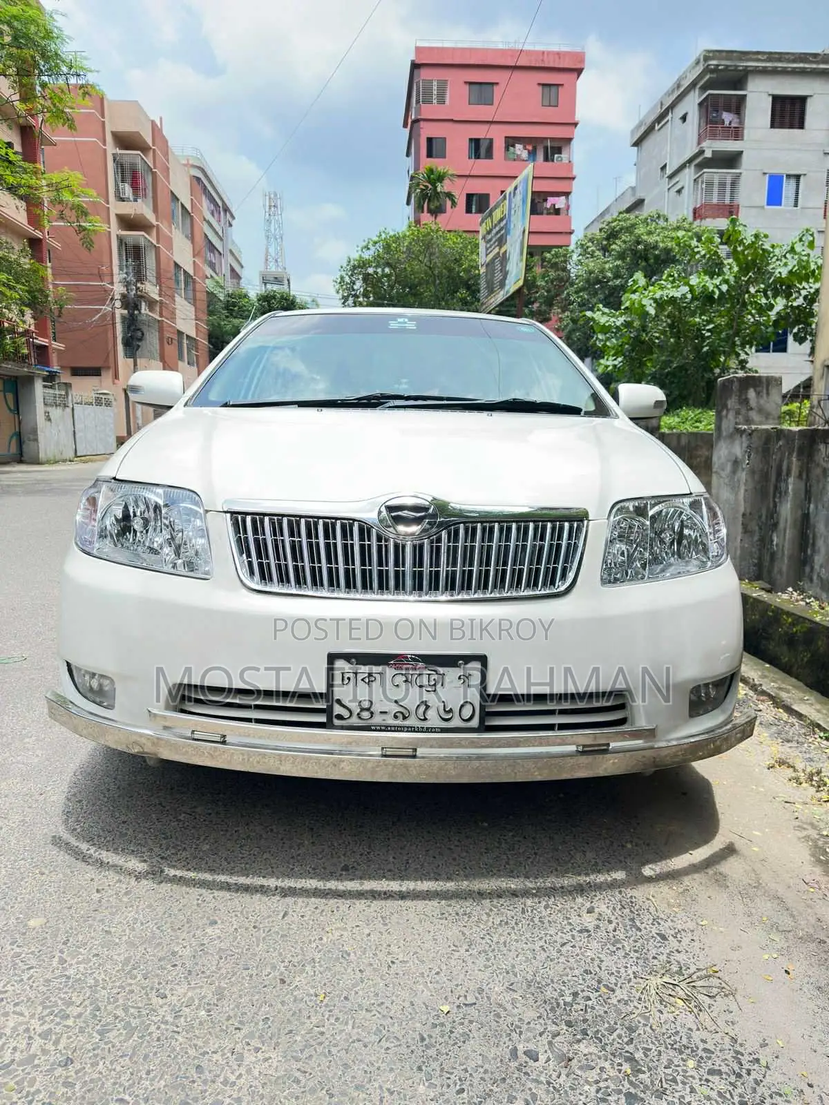 Toyota Corolla 2004 White