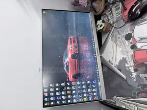 Starex Monitor For Sale (22 inch) - Used, Minor Display Issue