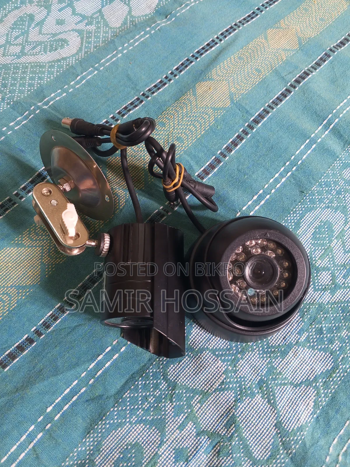 2 CC Cameras in Good Condition for Sale