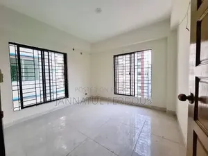 Furnished 3bdrm Apartment in Dakhina Kunjo, Banasree for Sale
