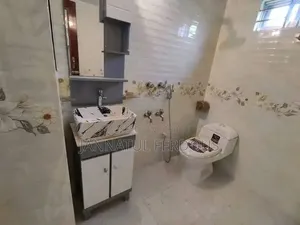 Furnished 3bdrm Apartment in Dakhina Kunjo, Banasree for Sale