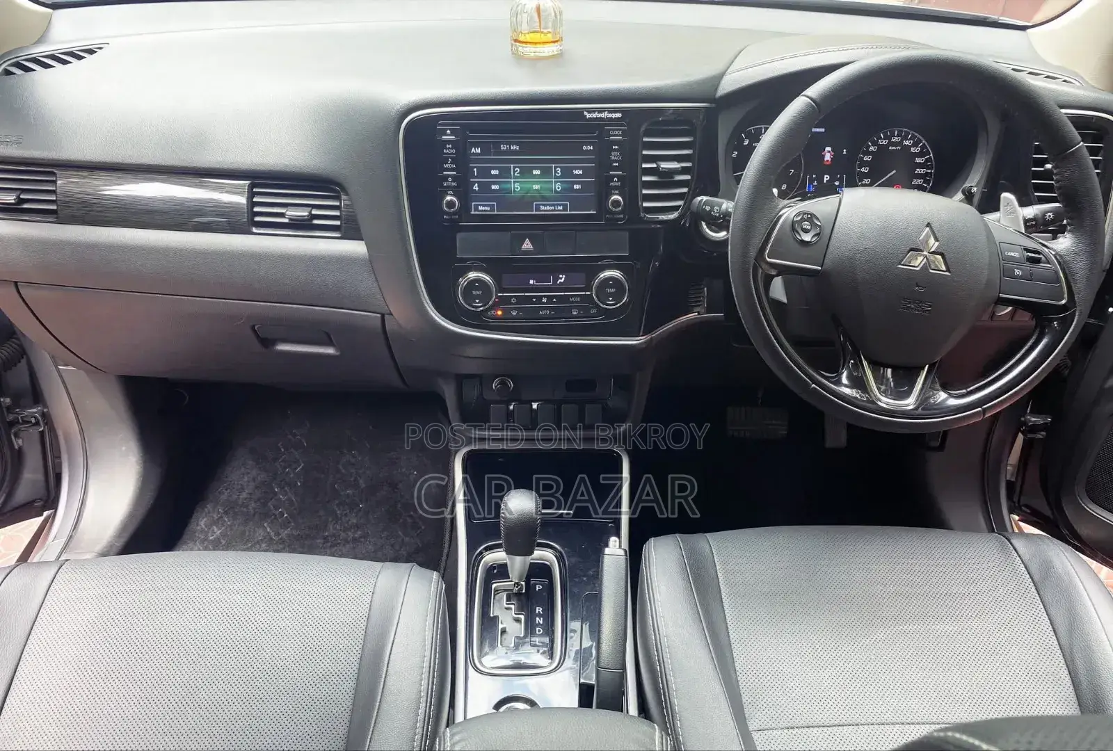 Mitsubishi Outlander 2018 Gray