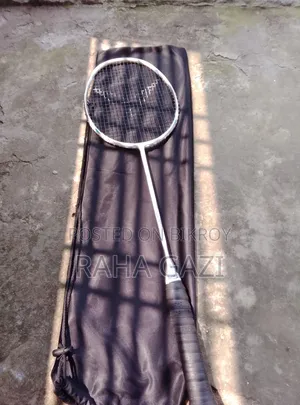 Titan-7 Badminton