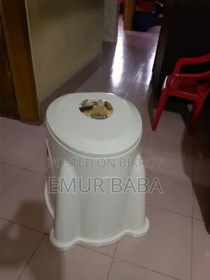 পোর্টেবল হাই কমোড বিক্রয় হবে, নতুনের মতো কন্ডিশন (৯৯% নতুন)