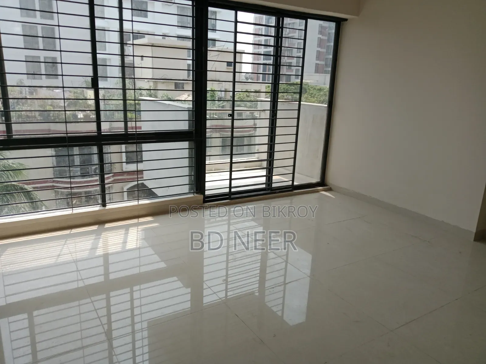 4 Bedroom Apartment in Gulshan for Rent