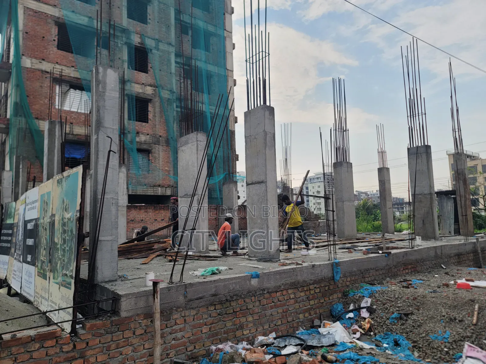 3bdrm Apartment in Citylights Real, Basundhara for sale