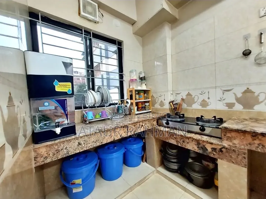 Furnished 3bdrm Apartment in Jams Silver Spring, Basundhara for Sale