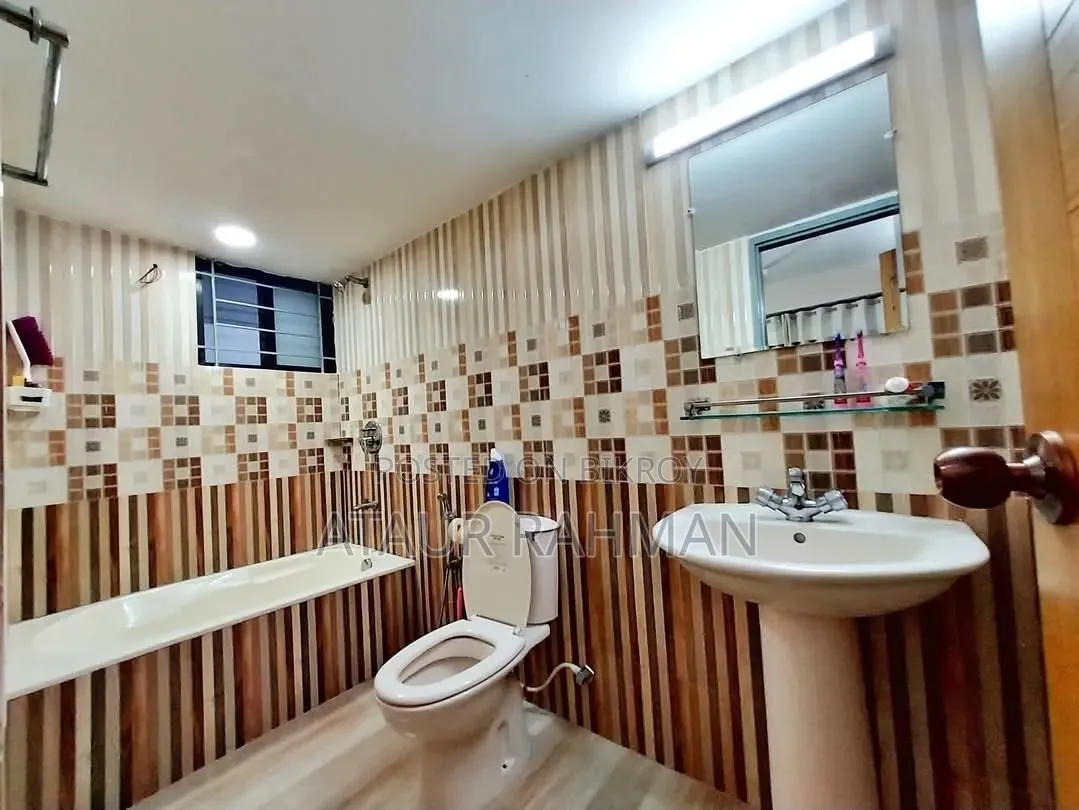 Furnished 3bdrm Apartment in Jams Silver Spring, Basundhara for Sale