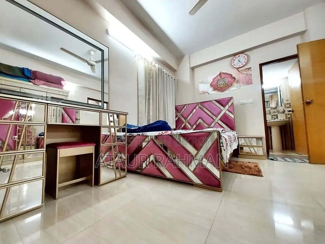 Furnished 3bdrm Apartment in Jams Silver Spring, Basundhara for Sale