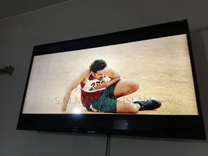 Singer: 40-inch TV