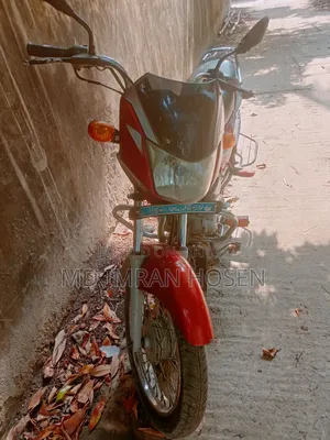 Bajaj CT 100 2012 Red