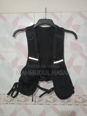 হাইকিং জ্যাকেট