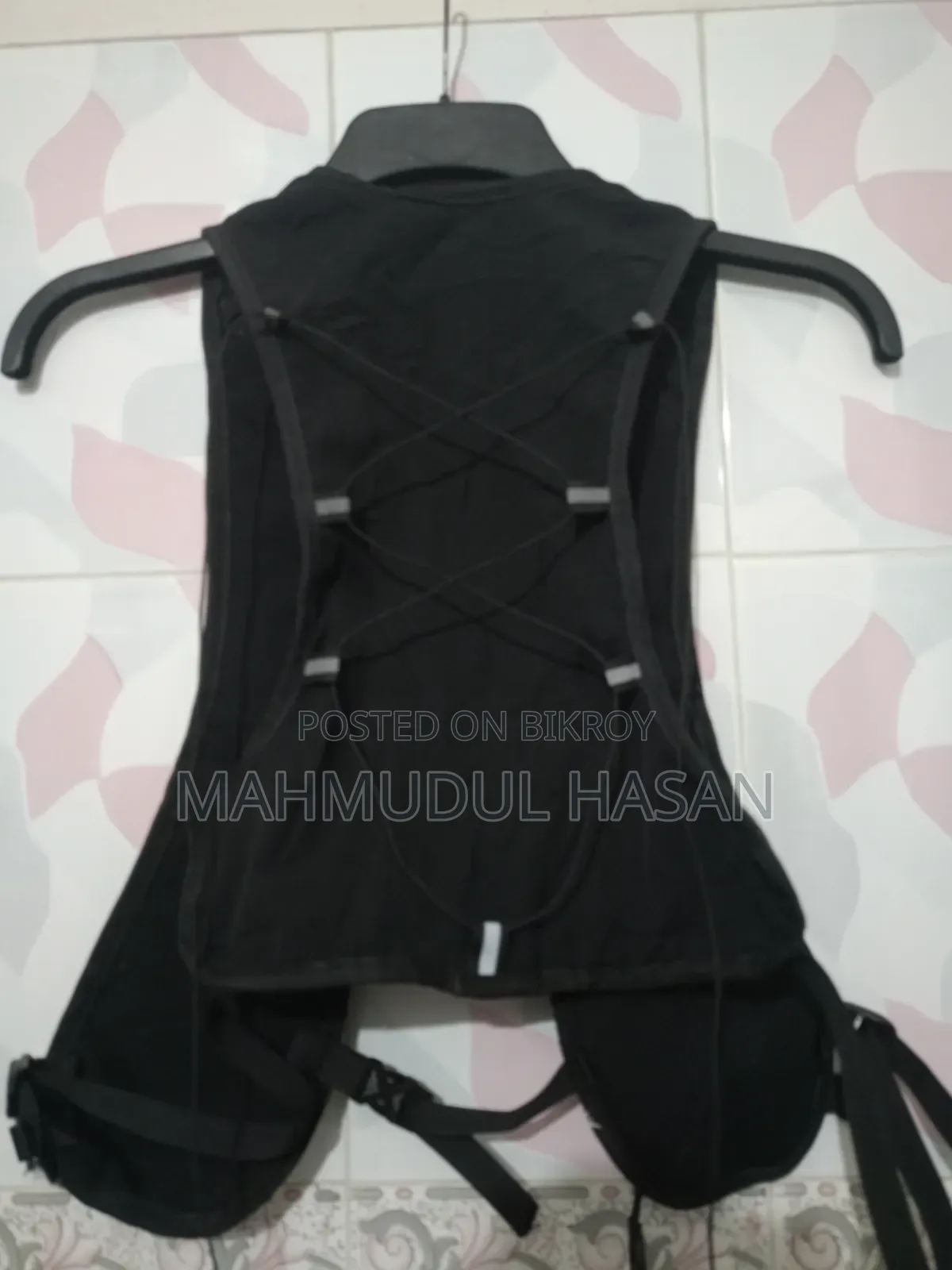 হাইকিং জ্যাকেট