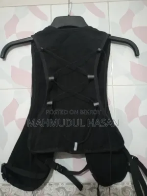 হাইকিং জ্যাকেট