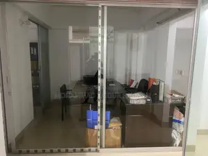 অফিস রুম ভাড়া