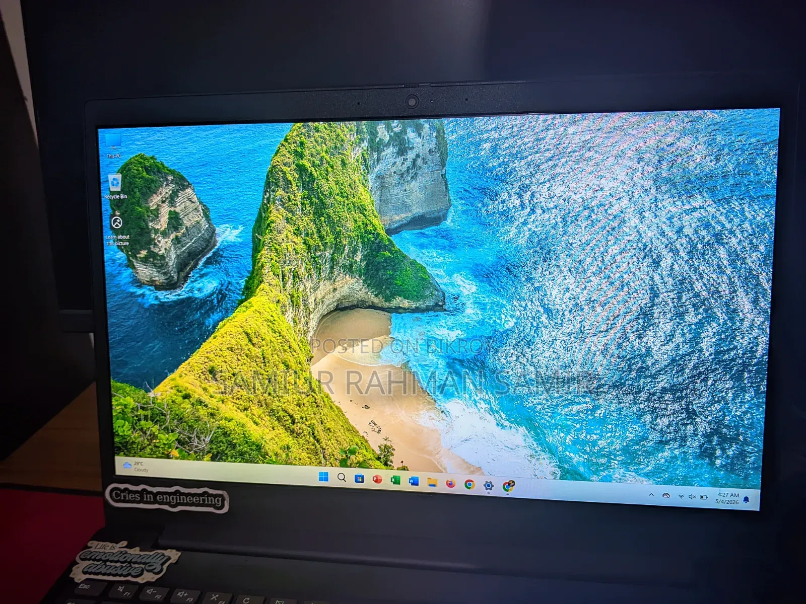 Lenovo IdeaPad 3 4GB Intel Core i3 HDD+SSD 1TB Laptop