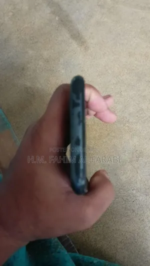 Realme C2 32 GB ধূসর