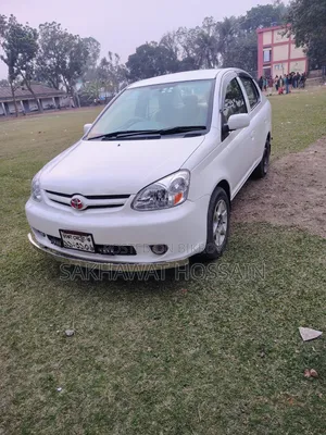 Toyota Platz 2005 Pearl