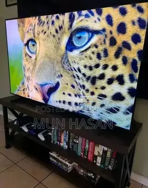Samsung 32" QLED 4GB RAM Smart TV