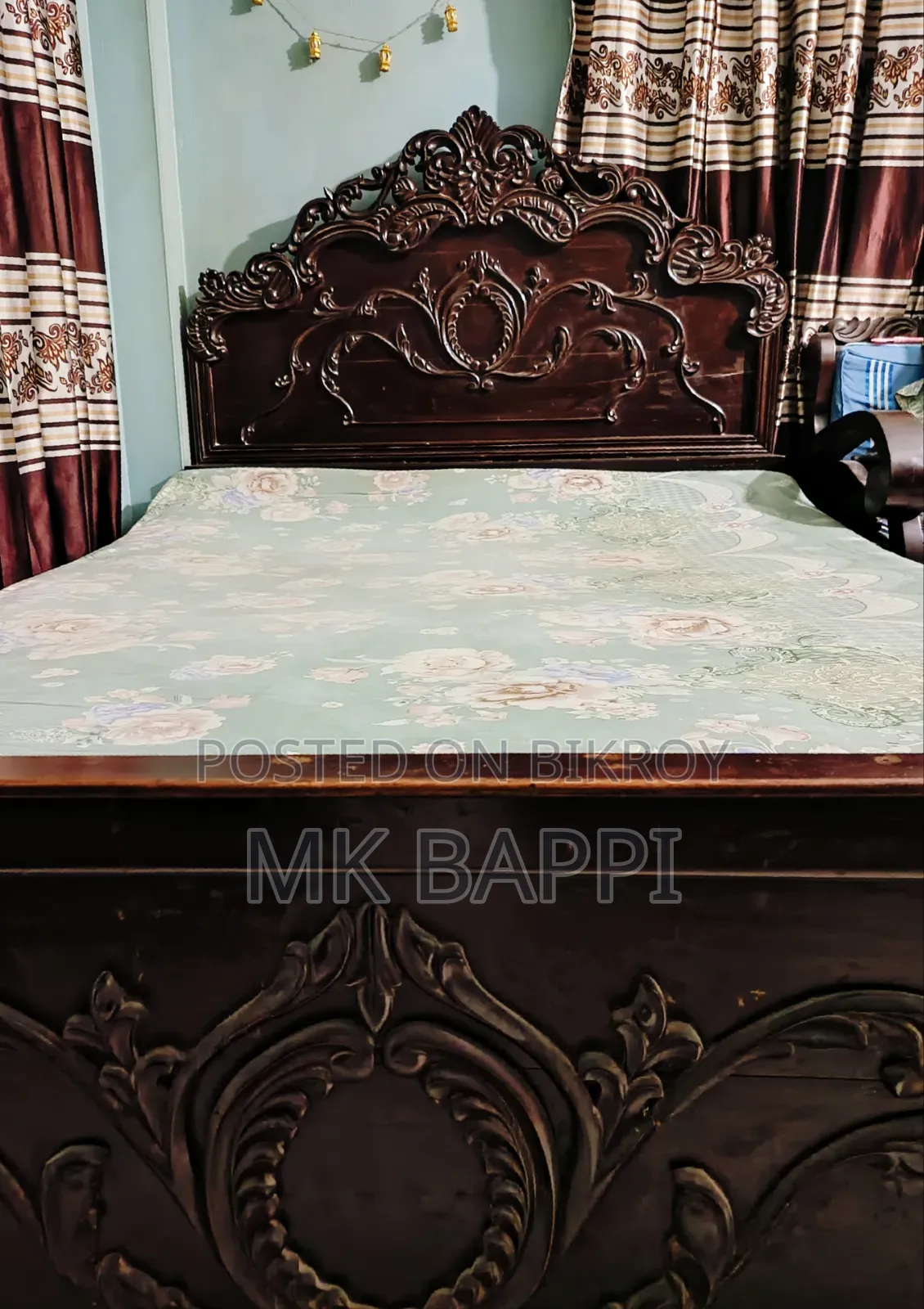 Teak Wood Bed