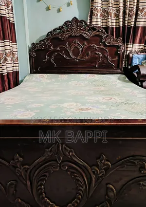 Teak Wood Bed