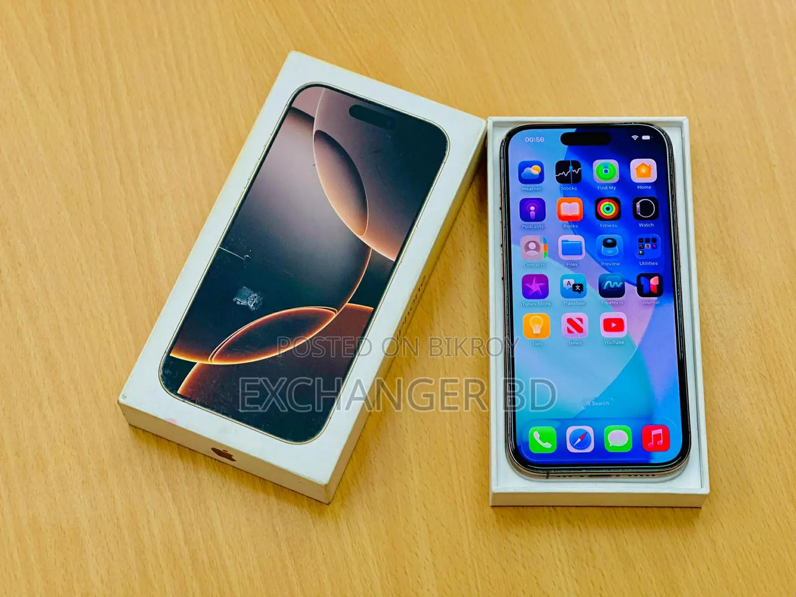 অ্যাপল আইফোন ১৬ প্রো ১২৮ জিবি গোল্ড