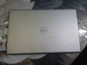 ল্যাপটপ Dell Inspiron 15 8GB Intel Core i3 HDD+SSD 512GB