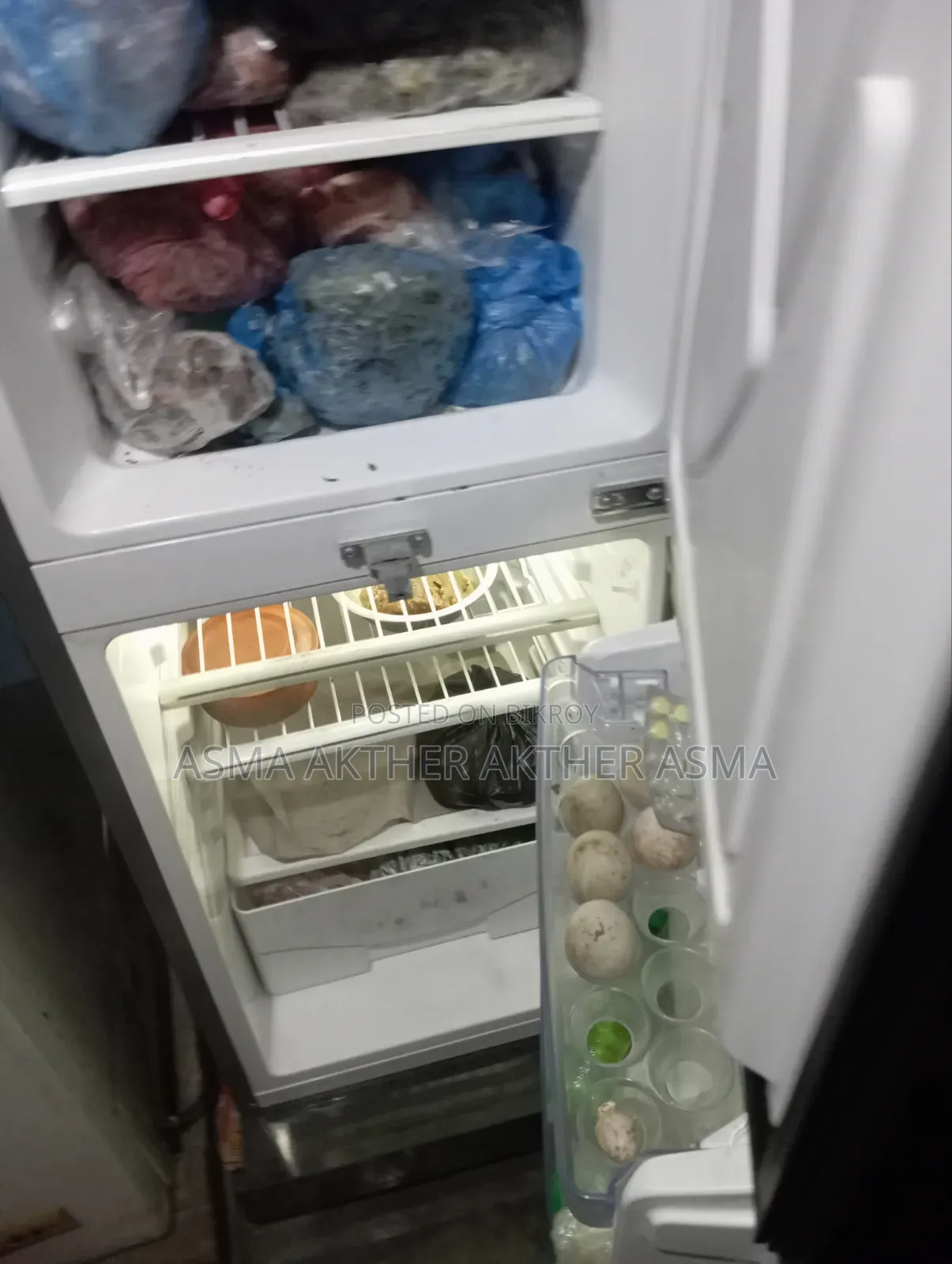 Selling Walton 163-liter fridge at a very low price
