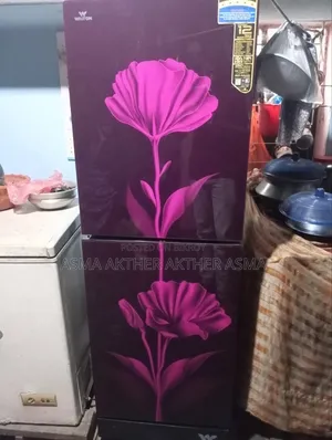 Selling Walton 163-liter fridge at a very low price