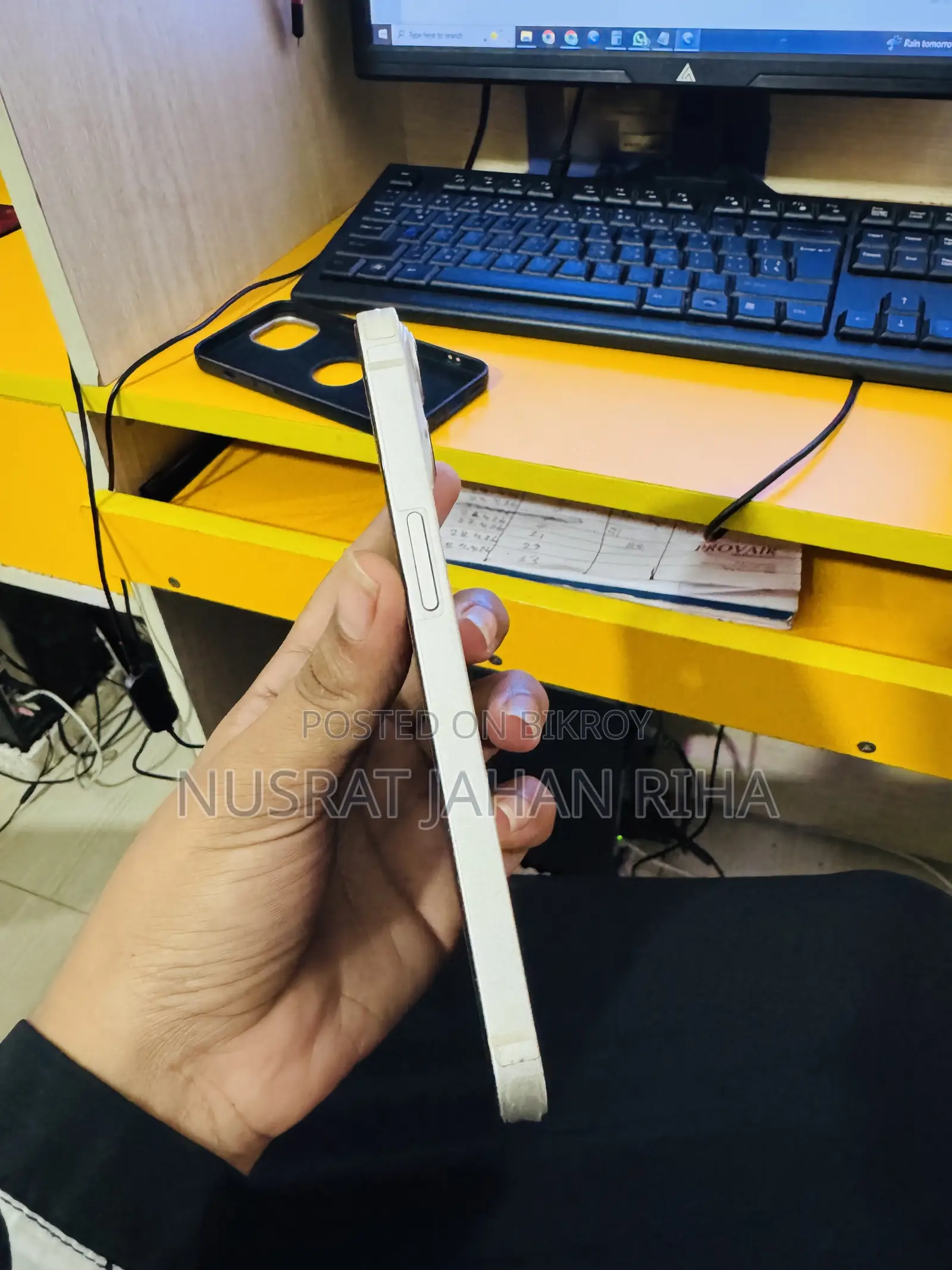 Apple iPhone 13 128 GB White