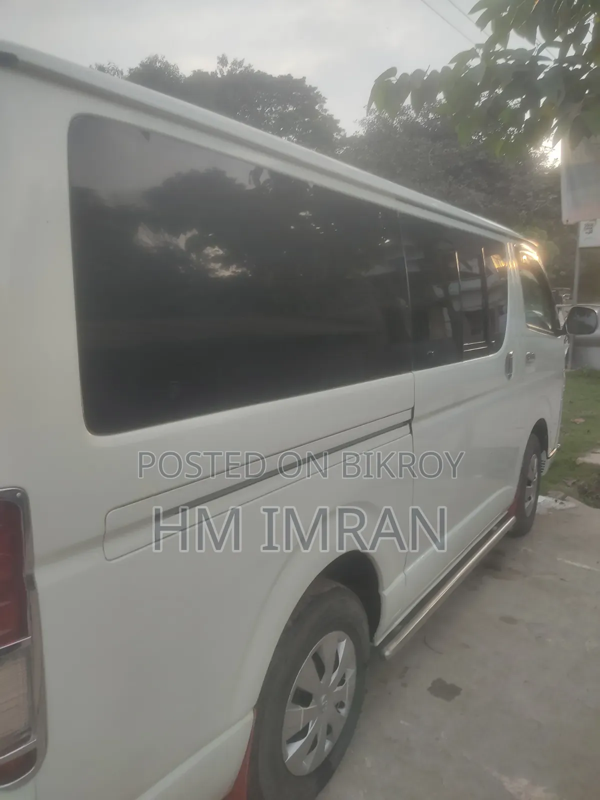 Toyota HiAce 2005