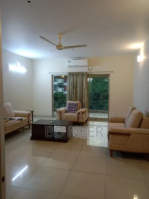 গুলশানে ভাড়ার জন্য ফার্নিশড ৩ বেডরুমের অ্যাপার্টমেন্ট