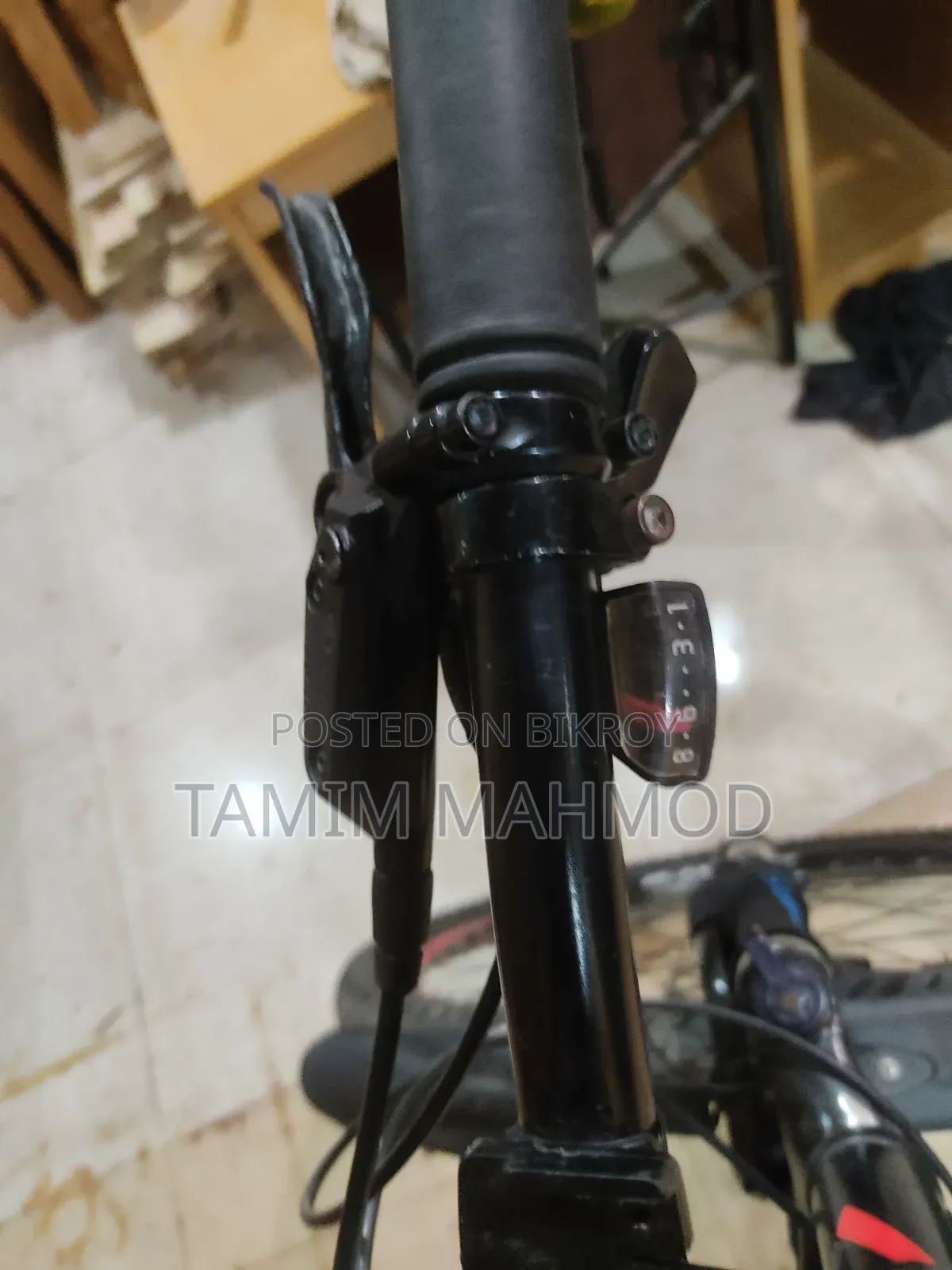 Veloce 1.O মডেলের সাইকেল সম্পূর্ণ নতুন অবস্থায় আছে।