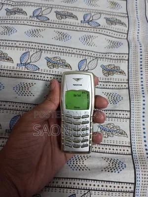 Nokia 1100 Gray
